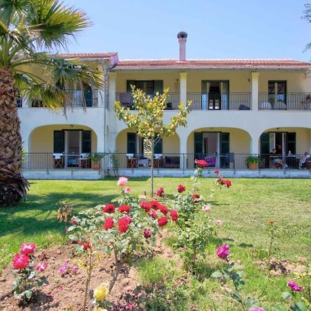 La Casa De Dalia Otel Lefkimmi  Dış mekan fotoğraf