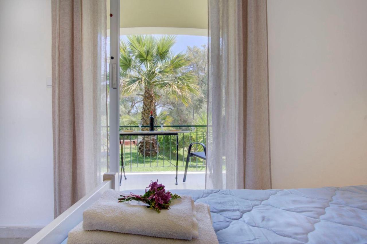 La Casa De Dalia Otel Lefkimmi  Dış mekan fotoğraf