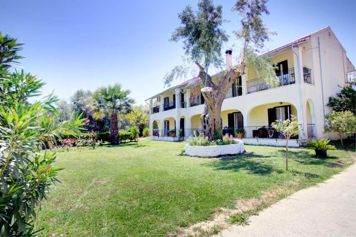 La Casa De Dalia Otel Lefkimmi  Dış mekan fotoğraf